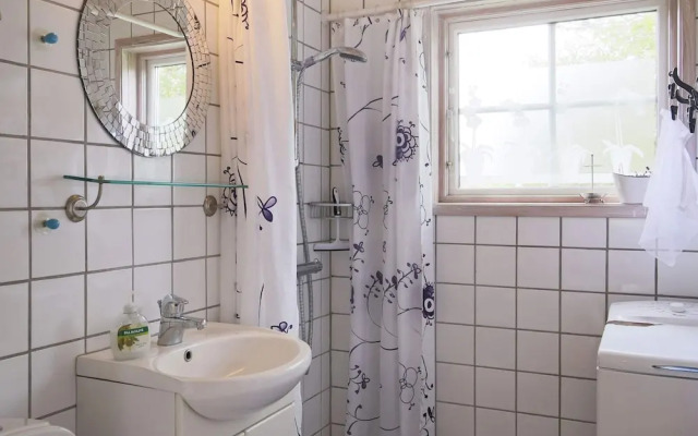 6 Person Holiday Home in Dronningmolle-by Traum