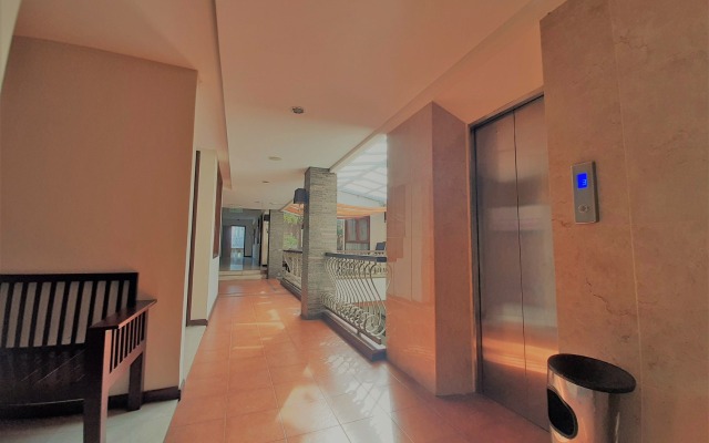The Palais Dago Hotel