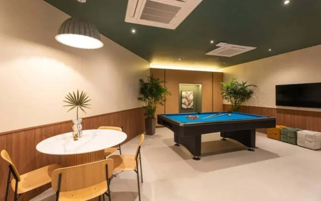 Weave Suites - Hillside