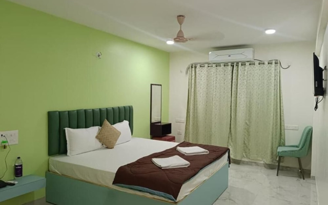 3 Wonders Tarkarli Hotel & Restaurant