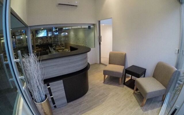 Surf Ranch Tamarindo