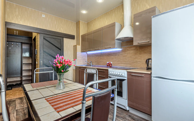 Альянс на улице Героев Самотлора