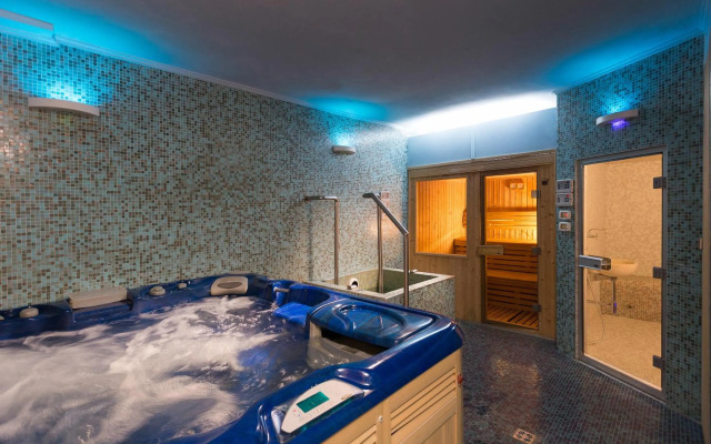 Gardone Palace Hotel