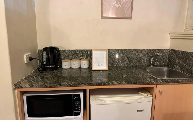 Acland Street Studio Apartment FREE PARKING