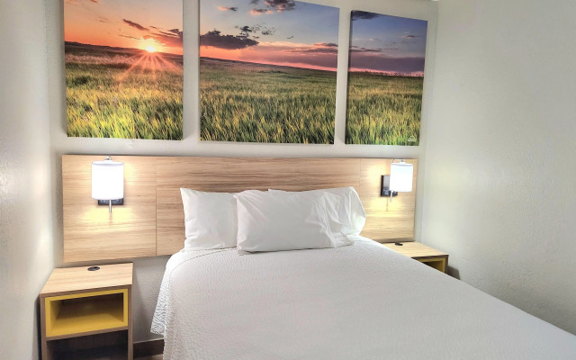 Days Inn by Wyndham McAllen