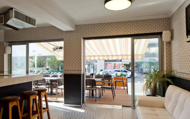 Dream Beach TLV Boutique Hotel
