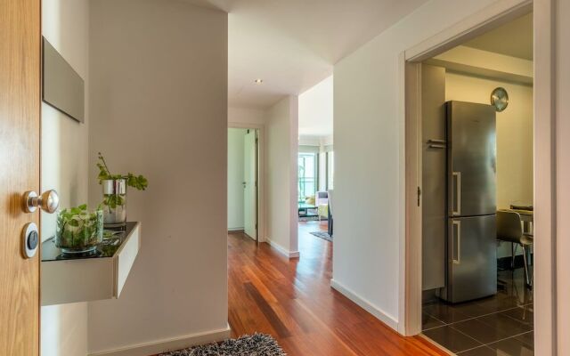 Monumental Residence