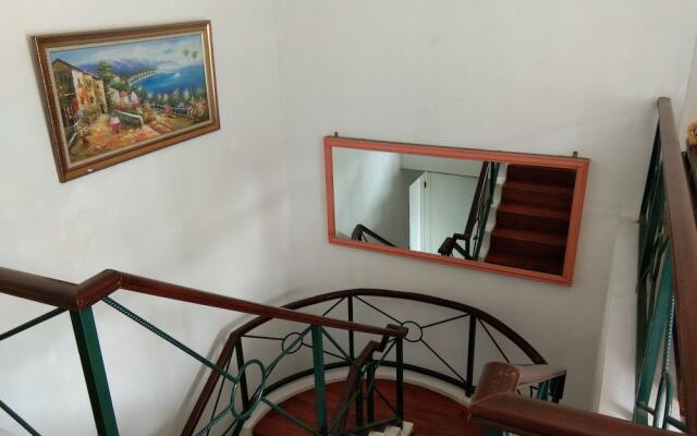 Villa Danau 5 Bedroom for 50 pax