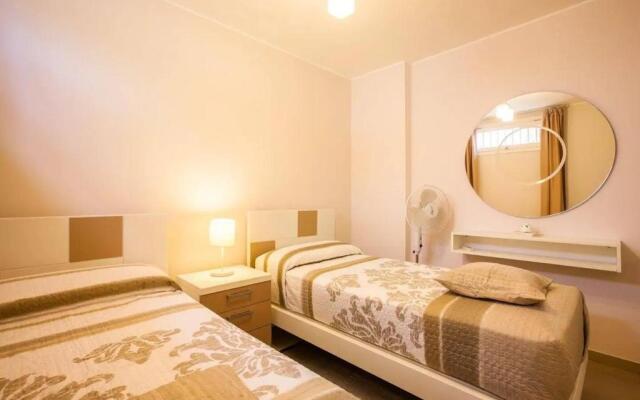 1 Bedroom Apartment for 4 people in Tenerife