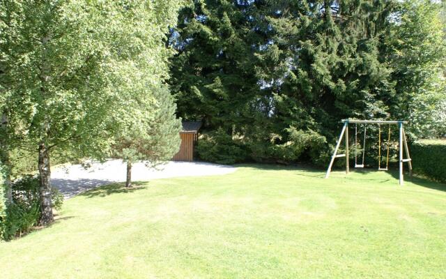 Attractive Holiday Home in Xhoffraix with Barbecue