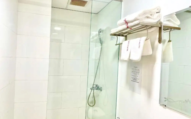 Long Ha Hotel