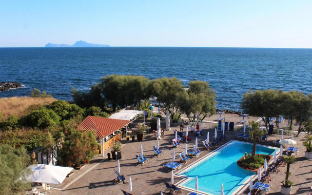Hotel Puntaquattroventi