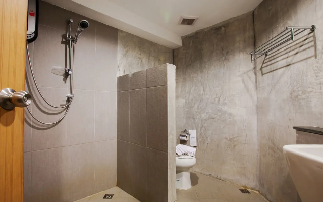 B2 Jomtien Pattaya Boutique & Budget Hotel