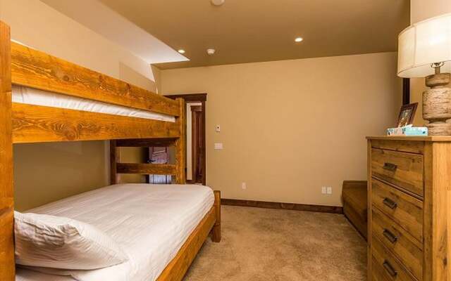 Alders #801 by Summit County Mountain Retreats