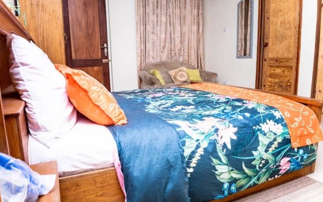 Art and Leisure-EB Hotel