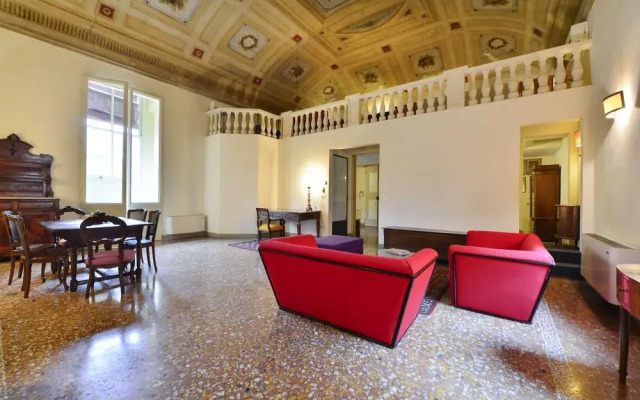 Palazzo Tanari Apartment