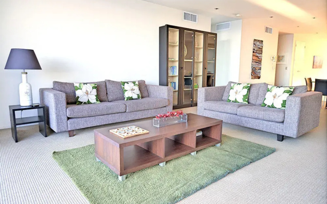 One Ten Apartment 3