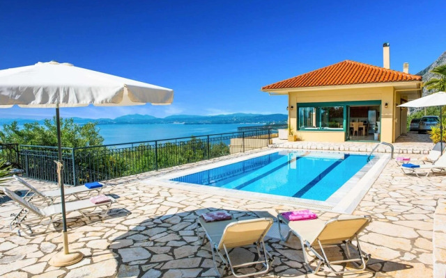 Villa Theaya