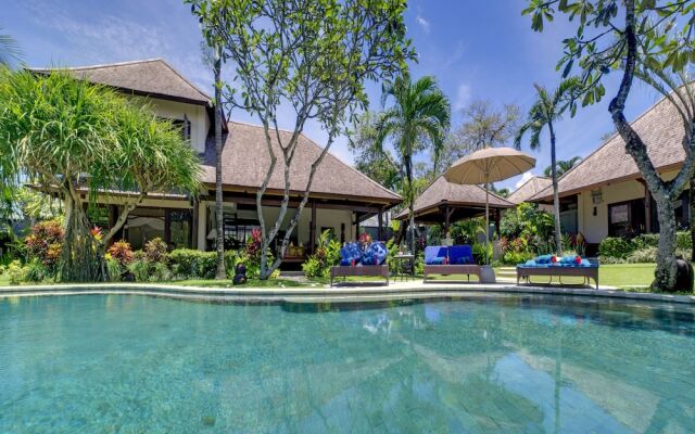 Villa Kakatua