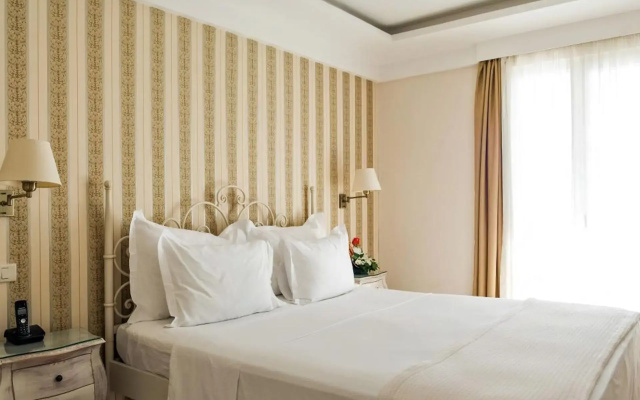 Hotel Azimut
