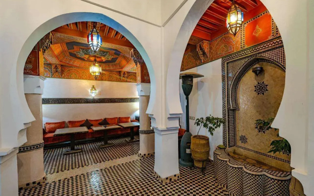 Maison Do