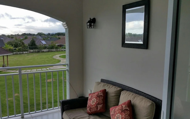 Fern Court Apartment With Oceanic View