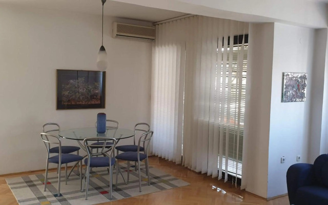 Spectacular apartment in Skopje, City Mall area