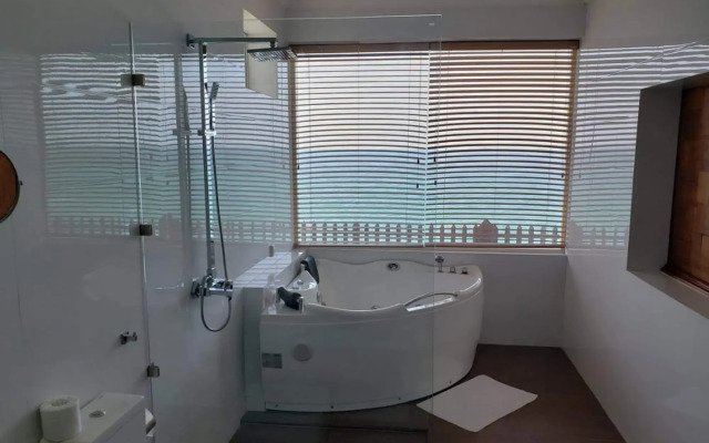Water Gate Resort & Spa