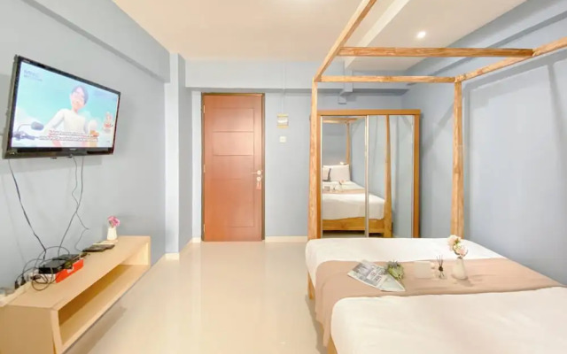 Cozy And Enjoy Living Studio Kebagusan City Apartment