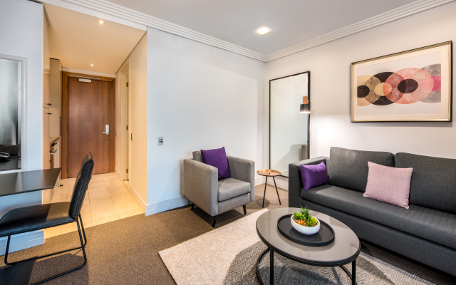 Avani Auckland Metropolis Residences