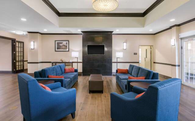 Comfort Inn & Suites Cedar Hill Duncanville