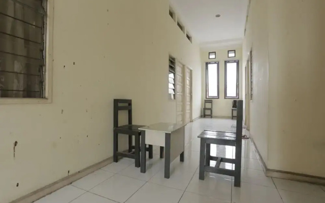 OYO 94141 Al Fatih Residence Syariah 1