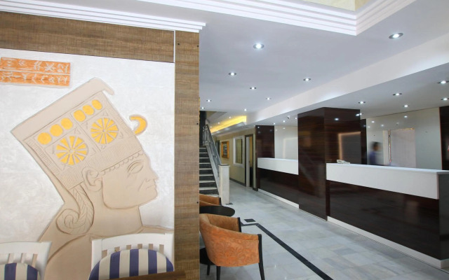 Myra Hotel