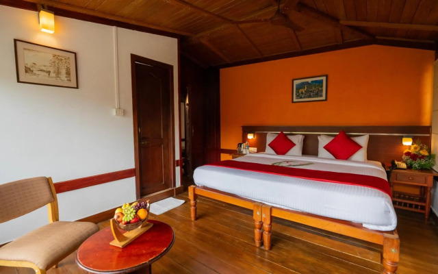 Westwood Riverside Garden Resort