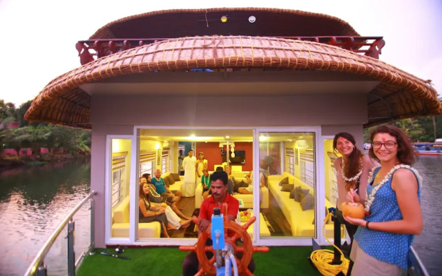Kerala Luxury House Boat
