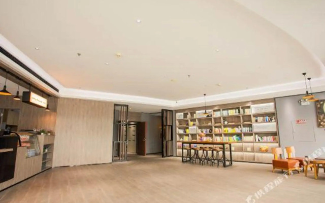 HanTing Hotel (Zhangjiakou Construction Engineering Institute)