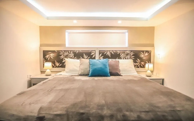Iguana Surf Camp