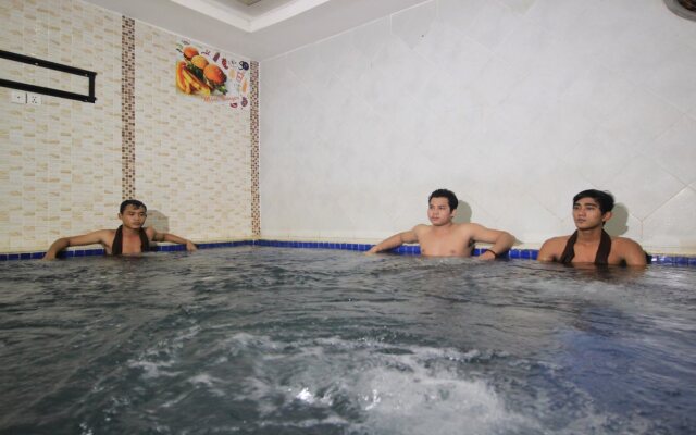 Succo Gene Hotel