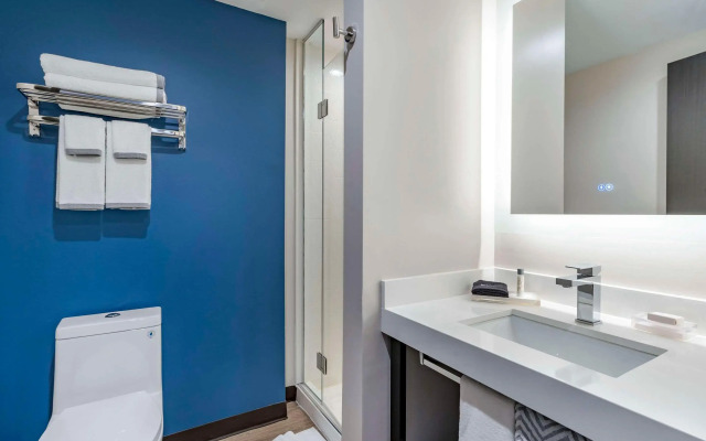 Cambria Hotel Orlando Universal Blvd