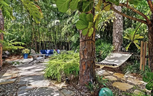 Wilton Manors Stunning Gated Oasis
