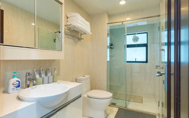 Locals Boutique Apartment Huafa Plaza 6