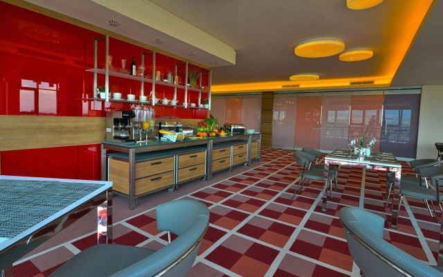 Suite Hotel Sofia