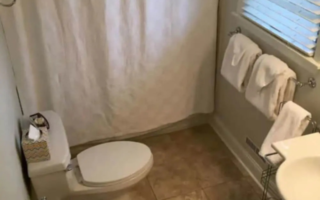 Old Towne Carmel Bed and Breakfast