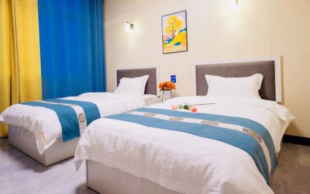 Longhushan Hanxiangju Homestay
