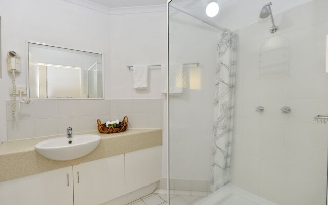 Seascape Holidays-Marina Terraces Apt 11