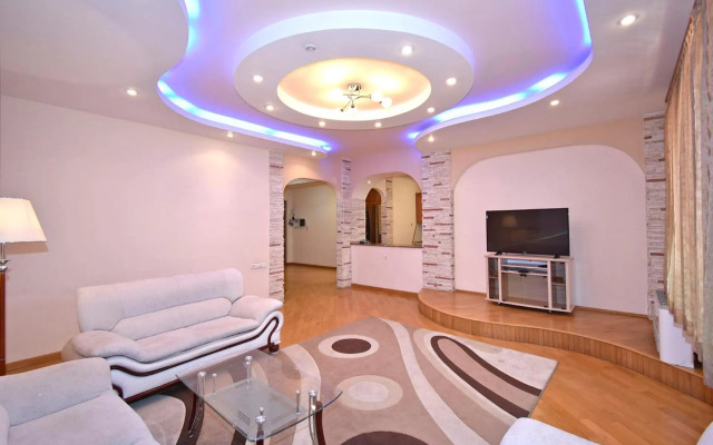 Northern Avenue, 2 bedrooms Luxury, Unique apartment HH656