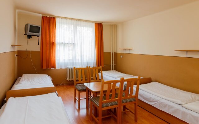 Hotel Flandria*