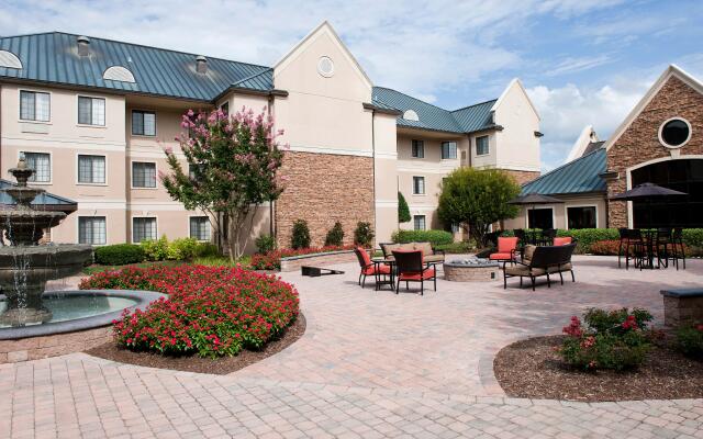 Staybridge Suites Charlotte Ballantyne by IHG
