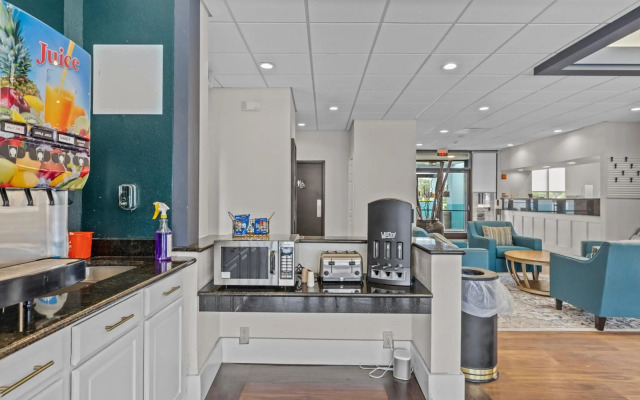 Quality Hotel Morehead City near Atlantic Beach