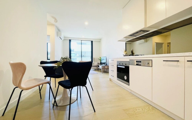 Mega Style Apartments M-City